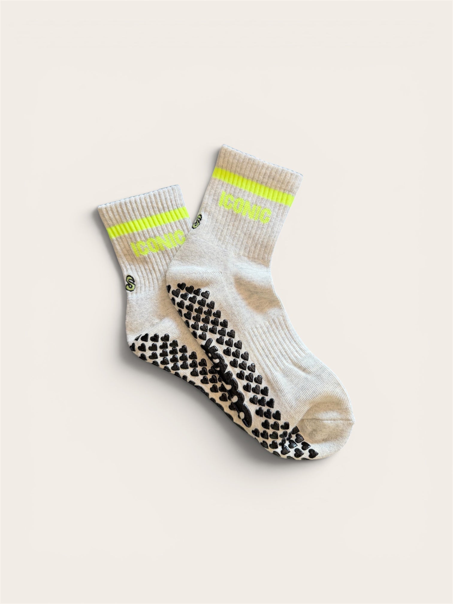 ICONIC NEON YELLOW